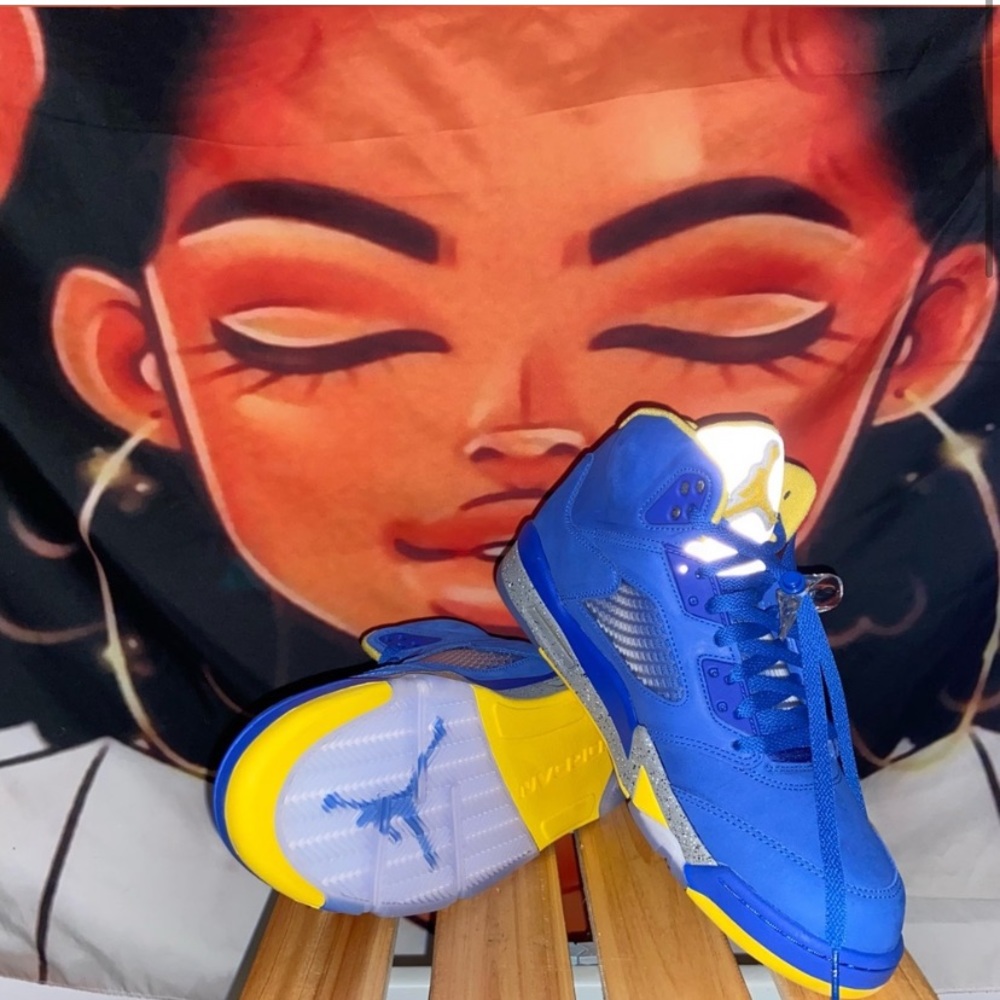 NWOT - Air Jordan 5 Laney J5P Sneakers